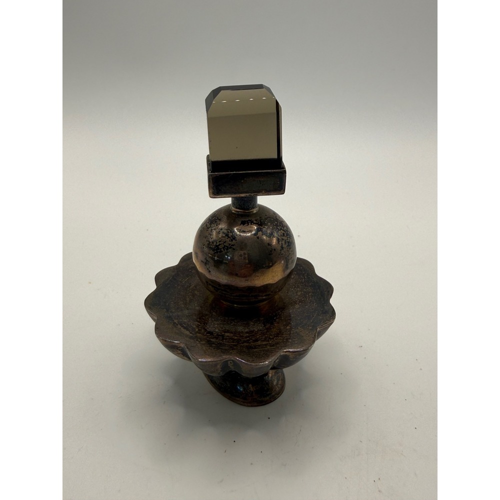 Vintage Art Deco Silver Plated Scalloped Metal Perfume Bottle Glass Stopper